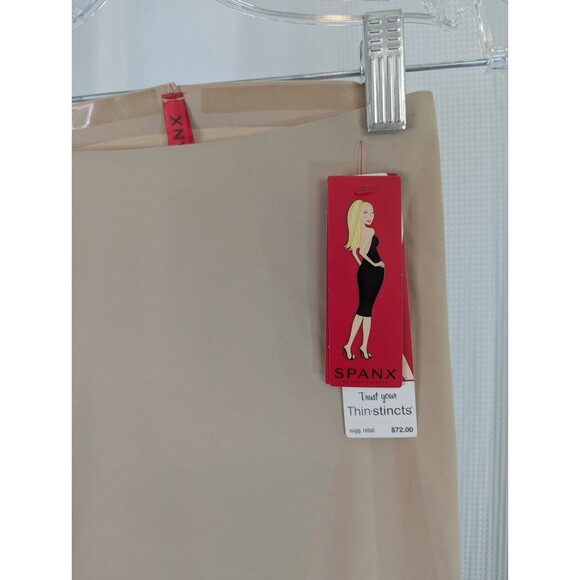 NWT Spanx Thinstincts Mid-Thigh Size Medium Slimming Shaper Shorts Natural (N04) - Picture 4 of 4
